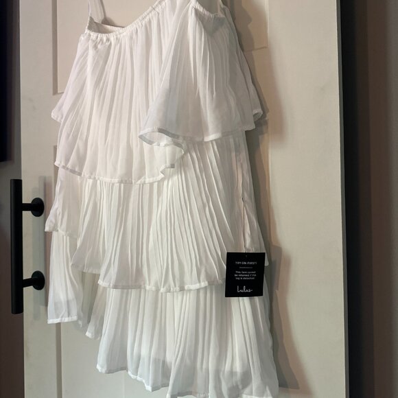 Lulus Blowing Kisses White Pleated One-Shoulder Mini Dress - XL, NWT - Picture 2 of 11
